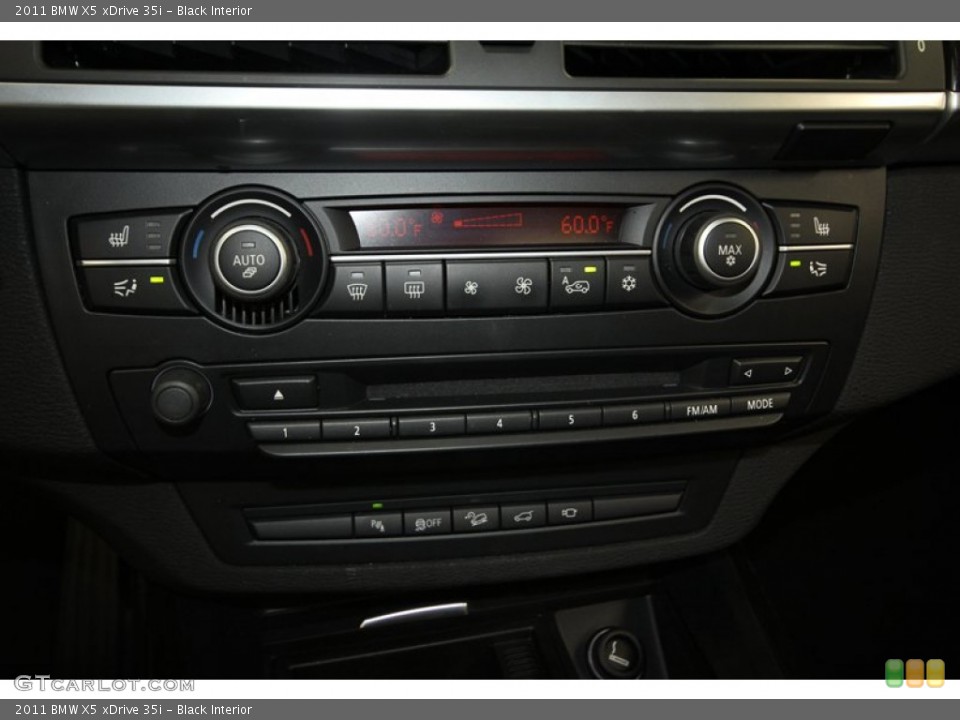 Black Interior Controls for the 2011 BMW X5 xDrive 35i #71743130