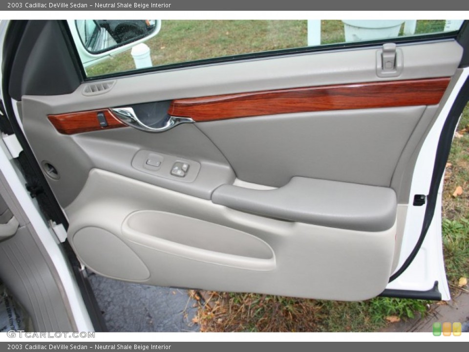Neutral Shale Beige Interior Door Panel for the 2003 Cadillac DeVille Sedan #71771970