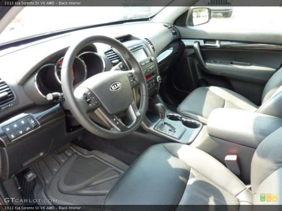 Black Interior Prime Interior for the 2013 Kia Sorento SX V6 AWD #71794380