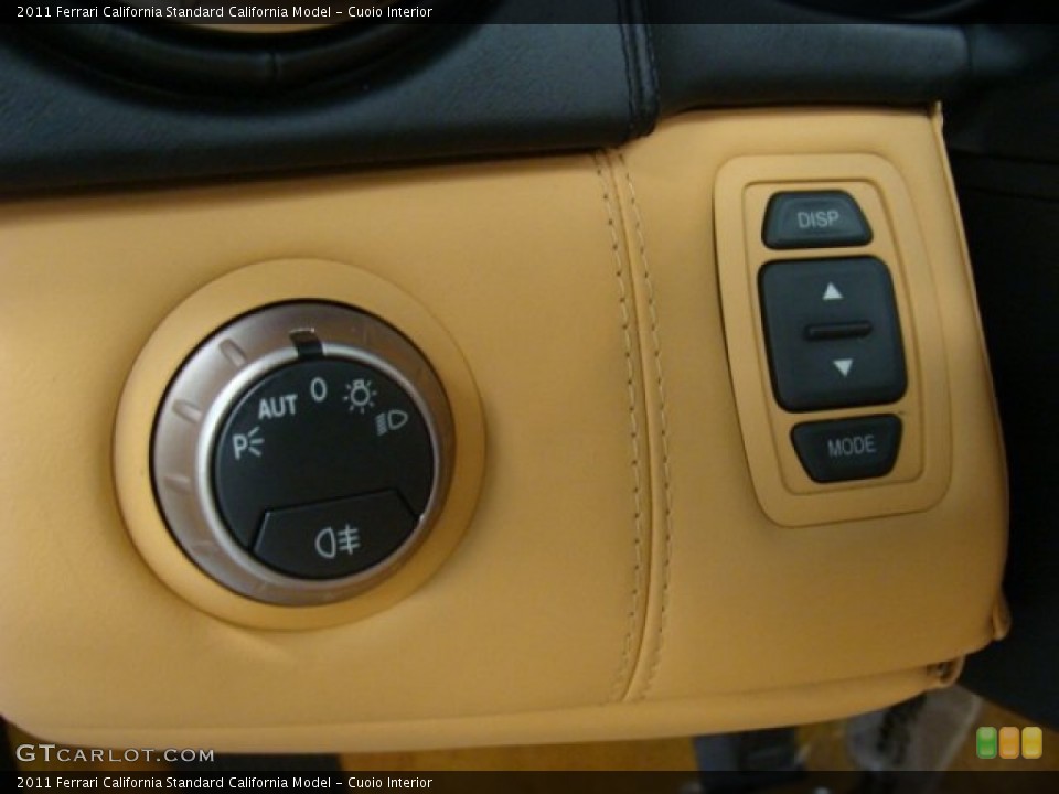 Cuoio Interior Controls for the 2011 Ferrari California  #71795279