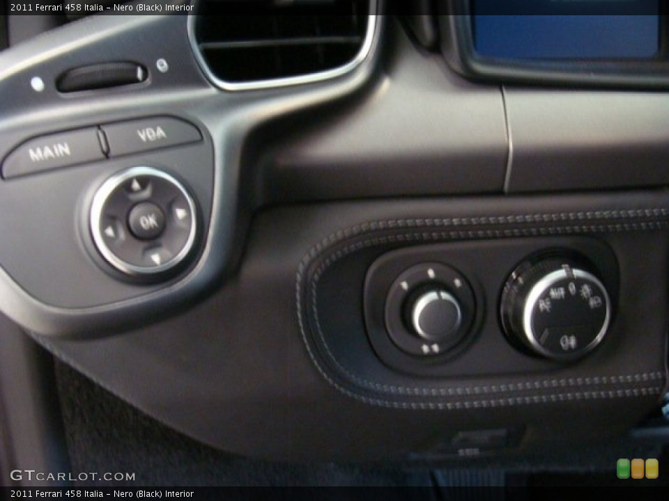 Nero (Black) Interior Controls for the 2011 Ferrari 458 Italia #71795831