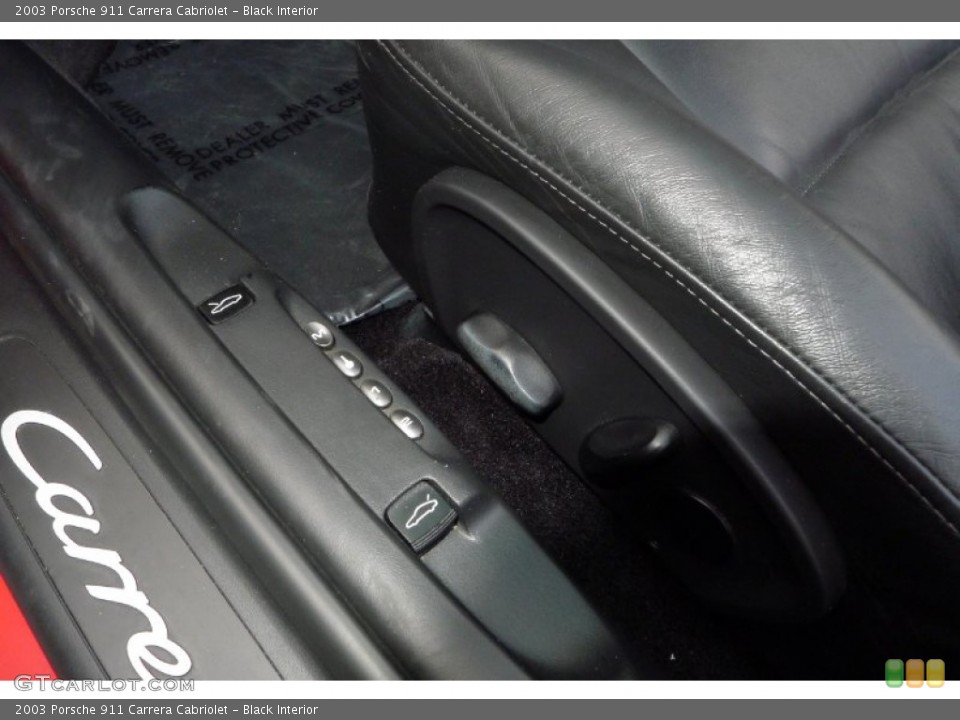 Black Interior Controls for the 2003 Porsche 911 Carrera Cabriolet #71796680