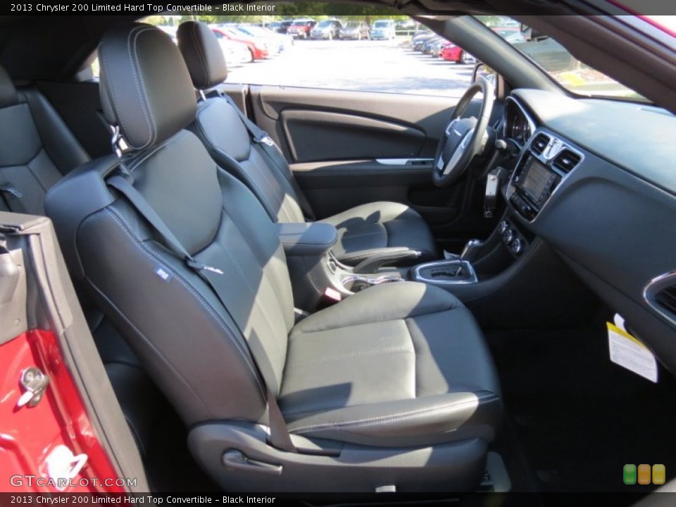 Black Interior Photo for the 2013 Chrysler 200 Limited Hard Top Convertible #71803314