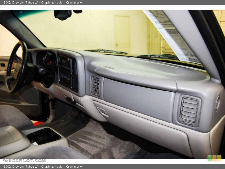 Graphite/Medium Gray Interior Dashboard for the 2002 Chevrolet Tahoe LS #71804310