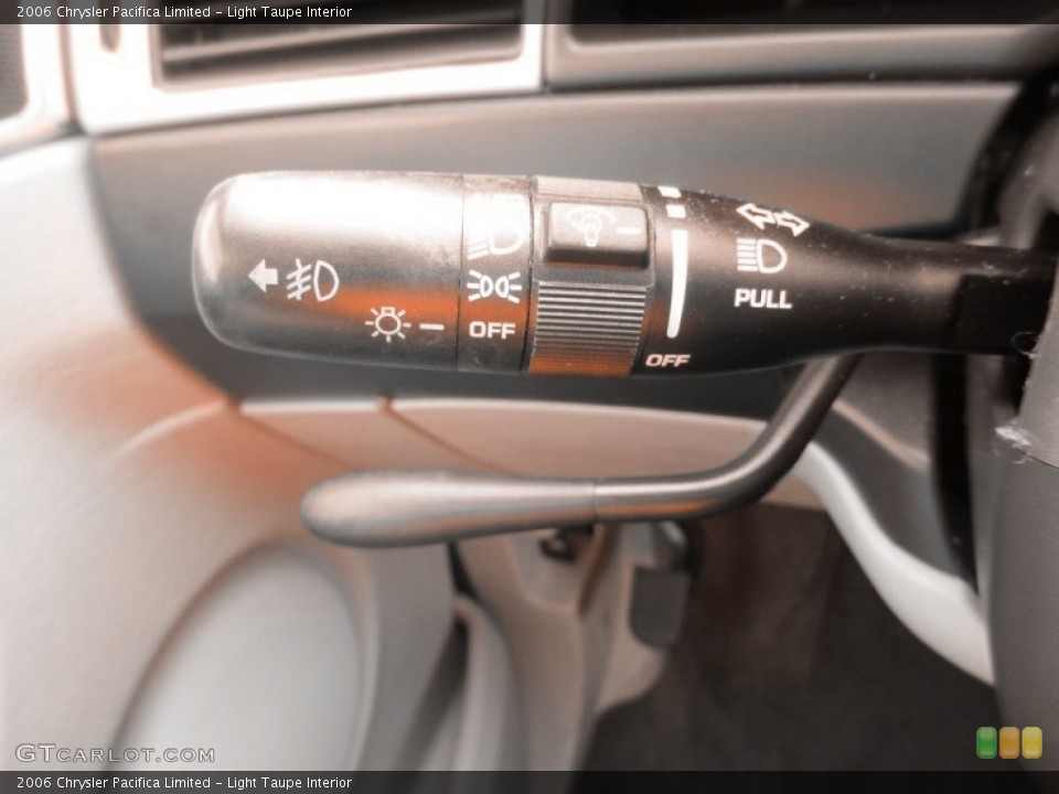Light Taupe Interior Controls for the 2006 Chrysler Pacifica Limited #71816355