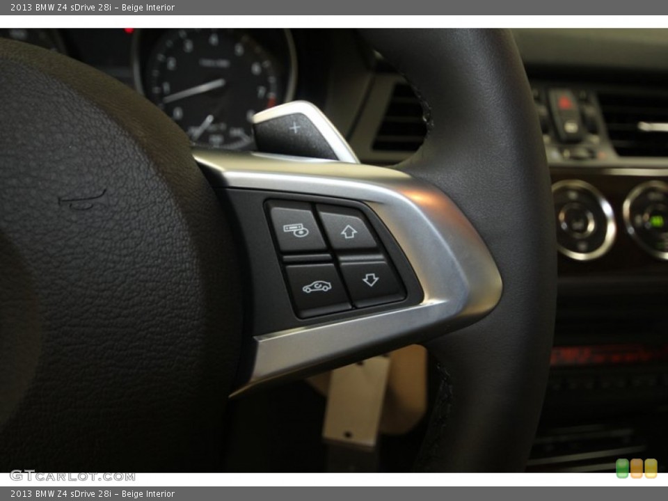 Beige Interior Controls for the 2013 BMW Z4 sDrive 28i #71817693
