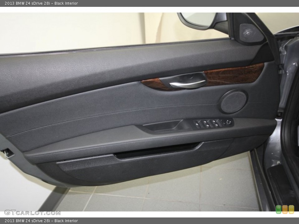 Black Interior Door Panel for the 2013 BMW Z4 sDrive 28i #71821730