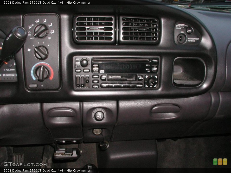 Mist Gray Interior Controls for the 2001 Dodge Ram 2500 ST Quad Cab 4x4 #71827017