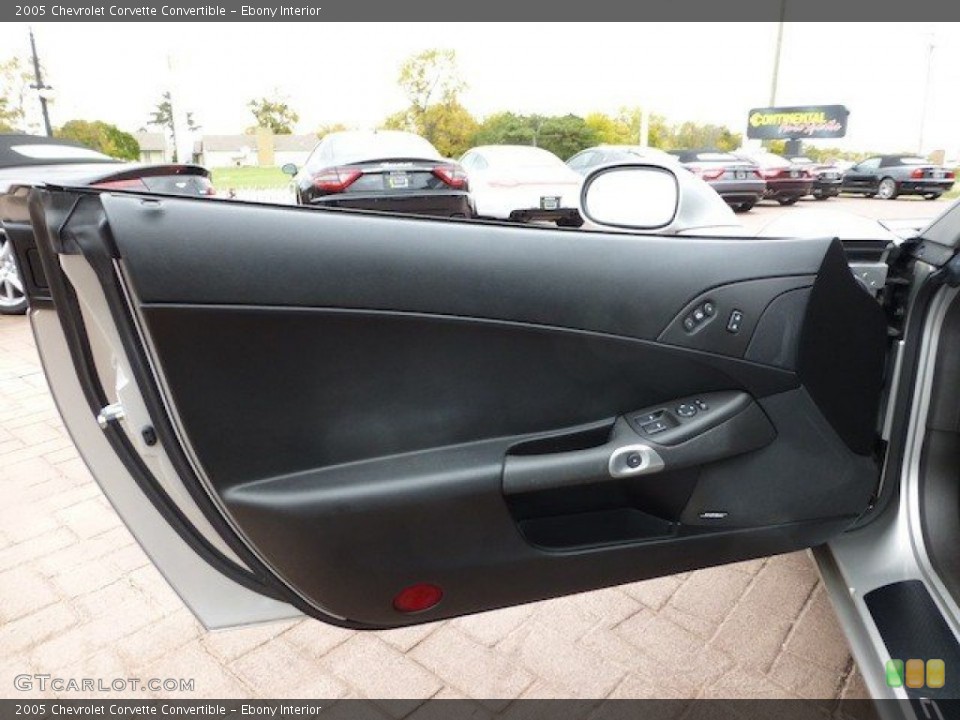 Ebony Interior Door Panel for the 2005 Chevrolet Corvette Convertible #71847734