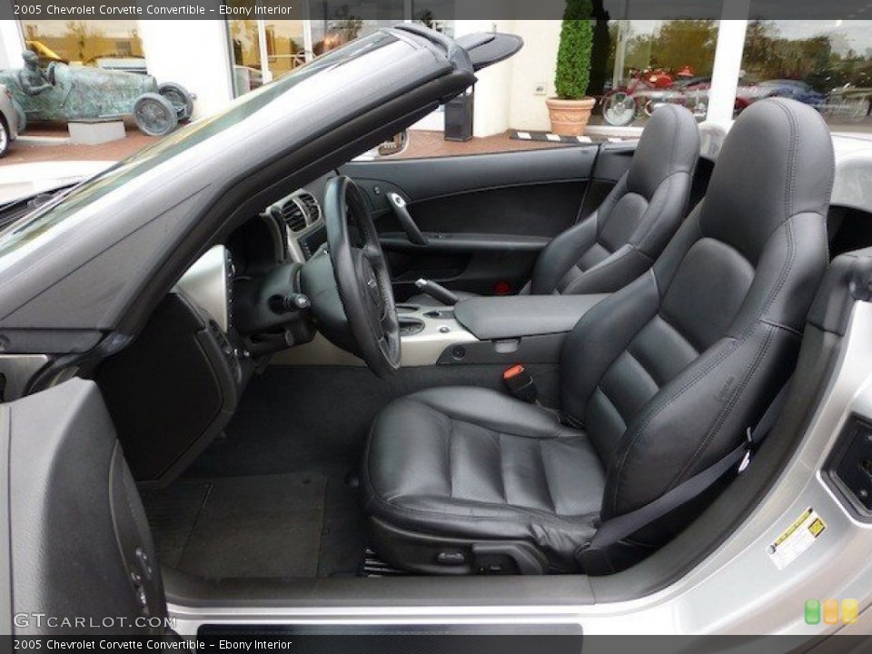 Ebony Interior Front Seat for the 2005 Chevrolet Corvette Convertible #71847770