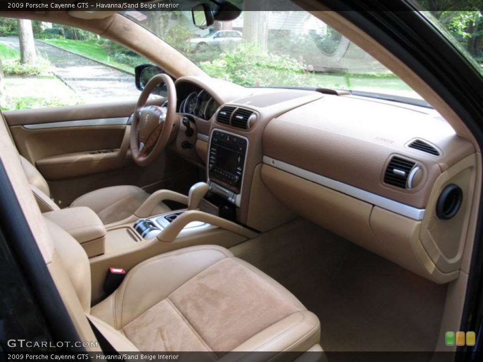Havanna/Sand Beige Interior Photo for the 2009 Porsche Cayenne GTS #71852370