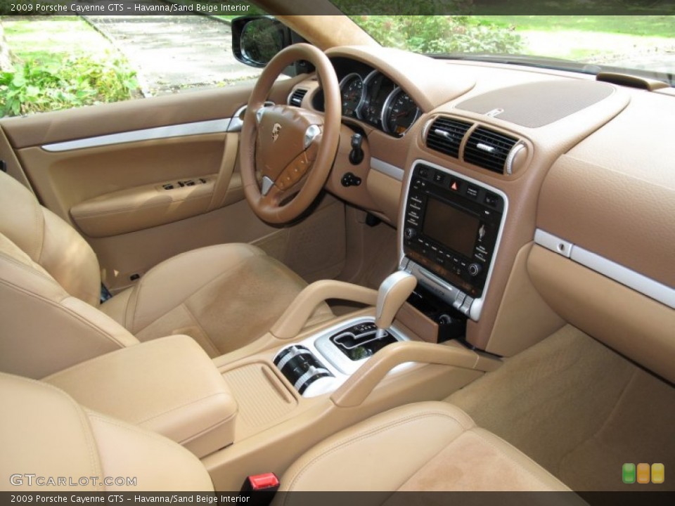 Havanna/Sand Beige Interior Dashboard for the 2009 Porsche Cayenne GTS #71852376