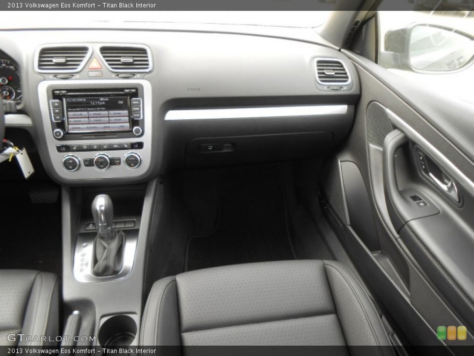 Titan Black Interior Photo for the 2013 Volkswagen Eos Komfort #71864922