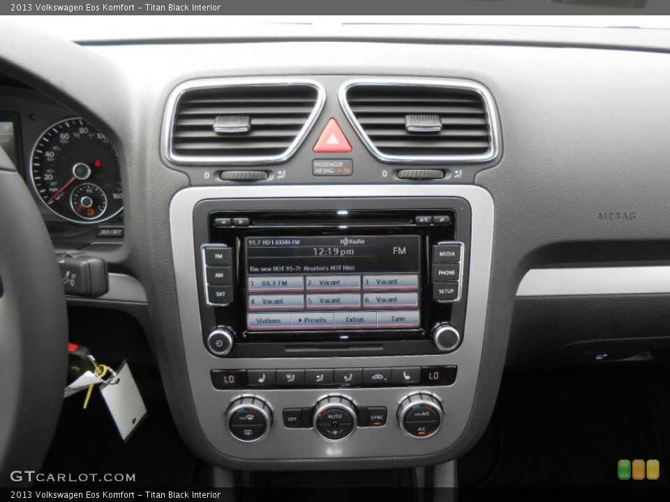 Titan Black Interior Controls for the 2013 Volkswagen Eos Komfort #71864967