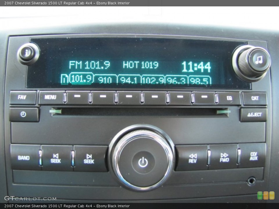 Ebony Black Interior Audio System for the 2007 Chevrolet Silverado 1500 LT Regular Cab 4x4 #71868462