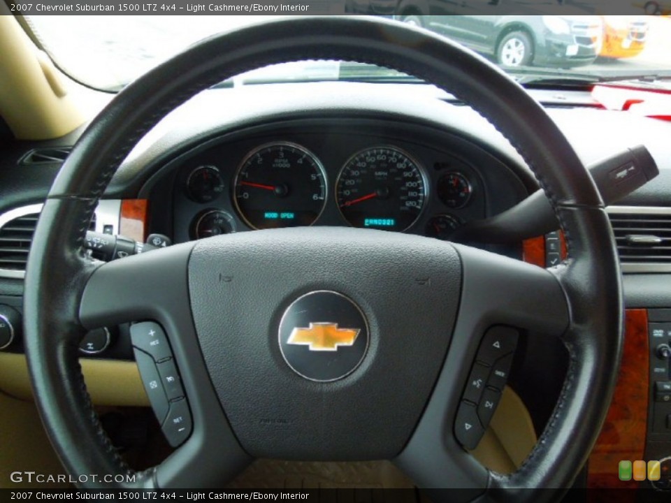 Light Cashmere/Ebony Interior Steering Wheel for the 2007 Chevrolet Suburban 1500 LTZ 4x4 #71897669
