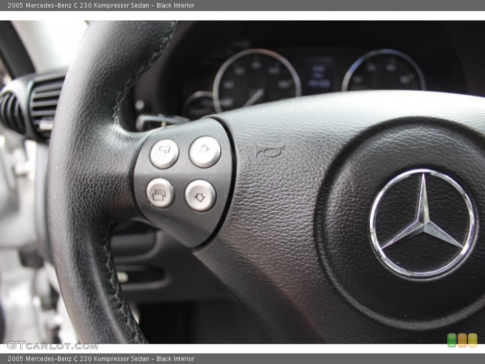 Black Interior Controls for the 2005 Mercedes-Benz C 230 Kompressor Sedan #71906190