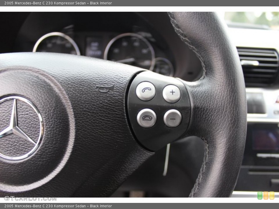 Black Interior Controls for the 2005 Mercedes-Benz C 230 Kompressor Sedan #71906211