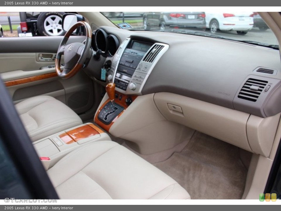 Ivory Interior Photo for the 2005 Lexus RX 330 AWD #71907024