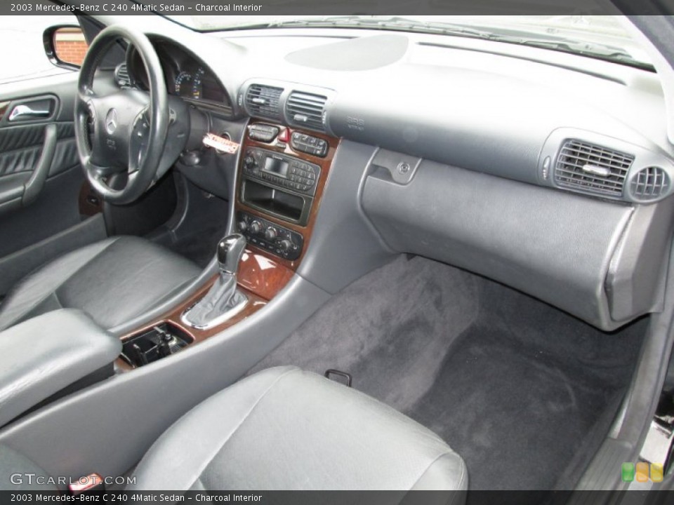 Charcoal Interior Photo for the 2003 Mercedes-Benz C 240 4Matic Sedan #71909646