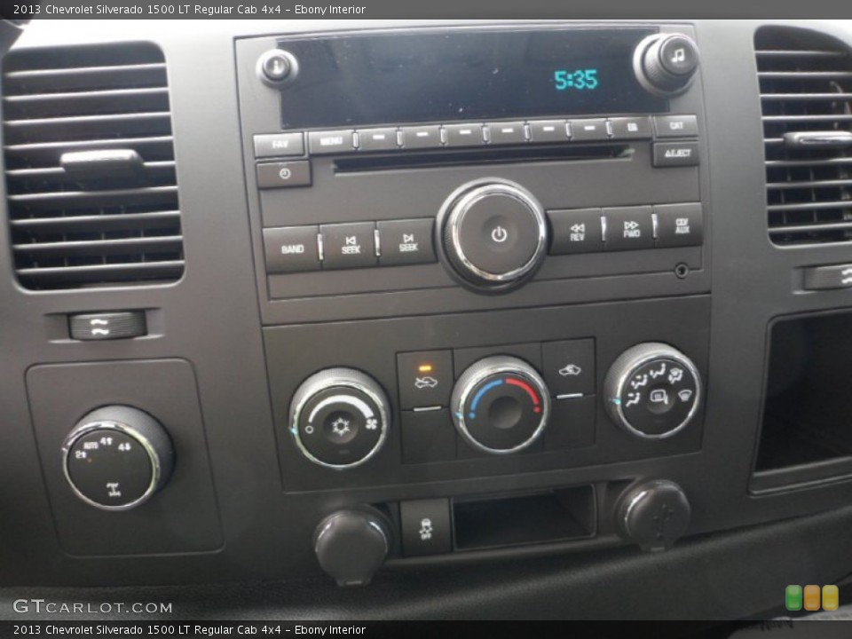 Ebony Interior Controls for the 2013 Chevrolet Silverado 1500 LT Regular Cab 4x4 #71929506