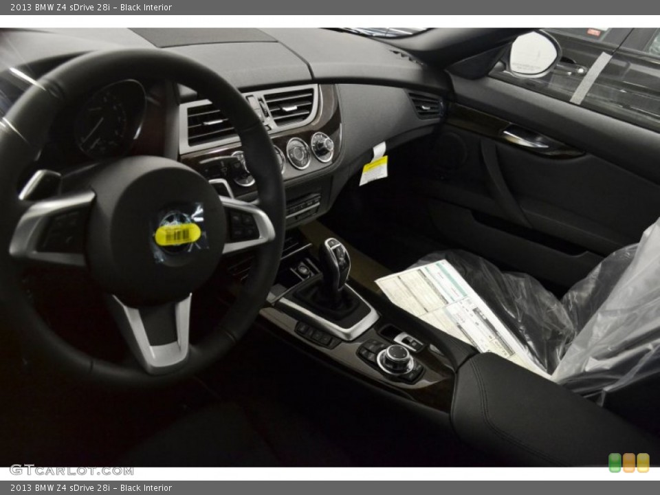 Black Interior Dashboard for the 2013 BMW Z4 sDrive 28i #71930426