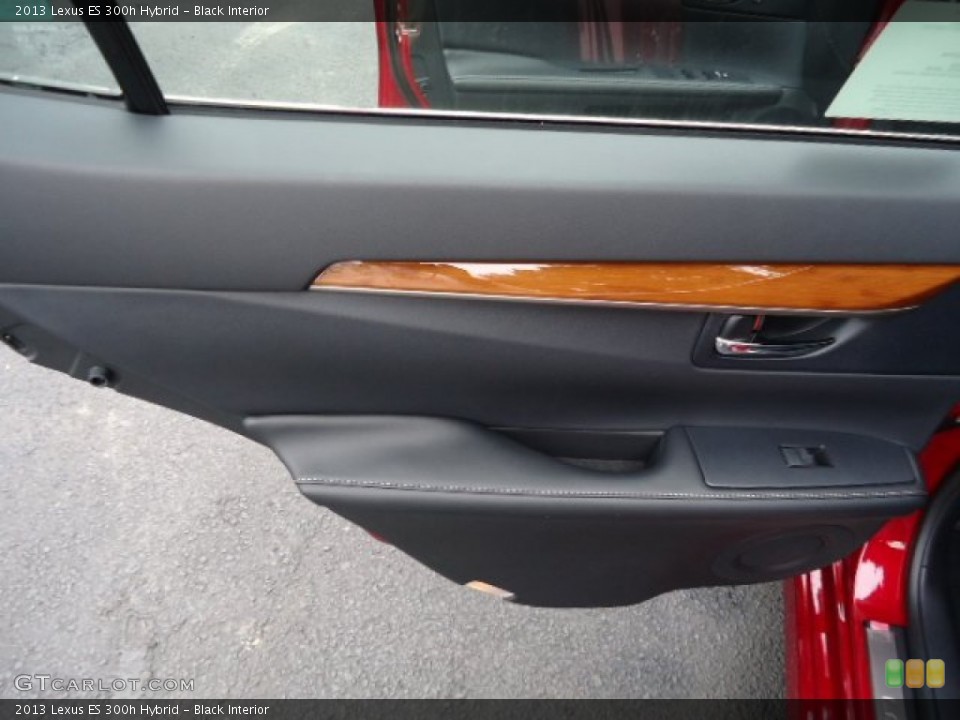 Black Interior Door Panel for the 2013 Lexus ES 300h Hybrid #71935383