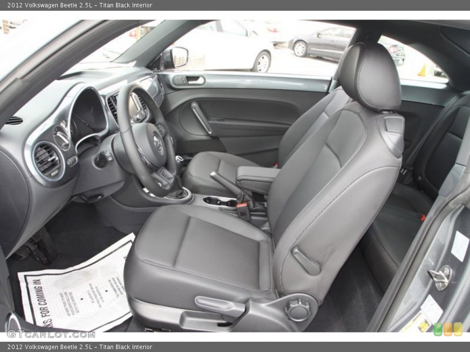 Titan Black Interior Photo for the 2012 Volkswagen Beetle 2.5L #71938758
