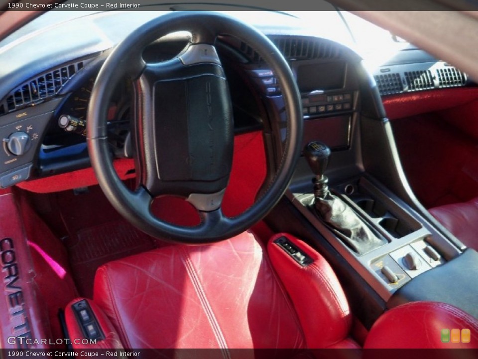 Red Interior Photo for the 1990 Chevrolet Corvette Coupe #71955064