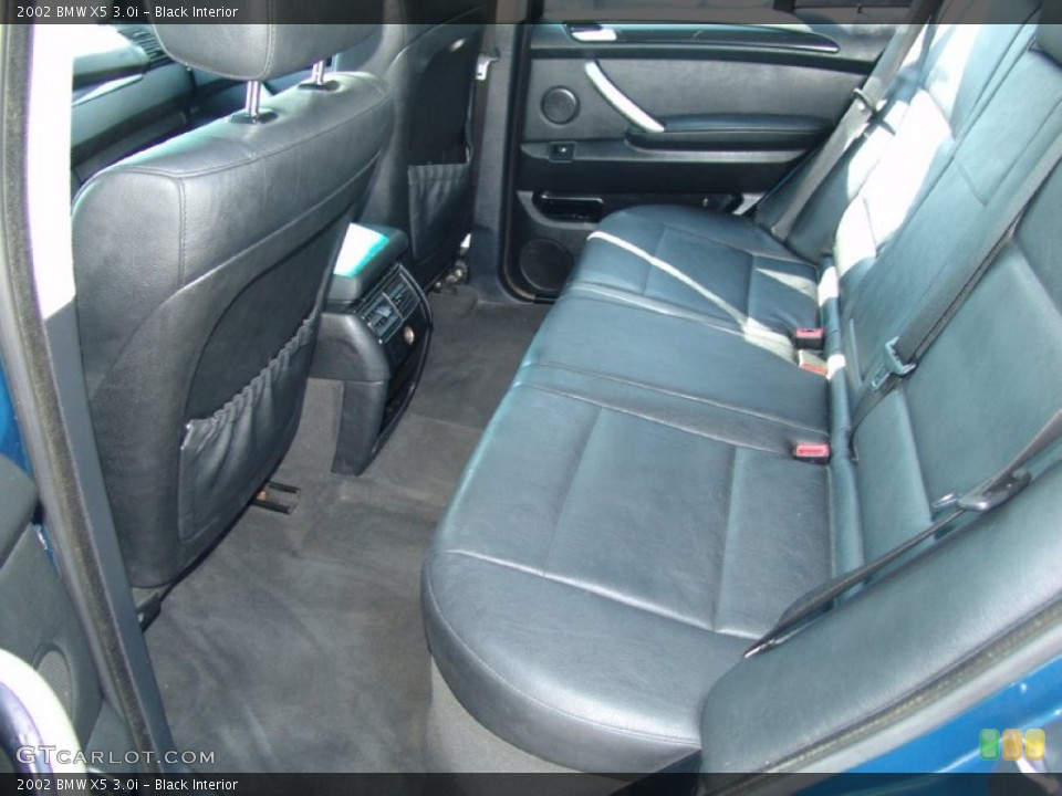 Black Interior Rear Seat for the 2002 BMW X5 3.0i #71955610