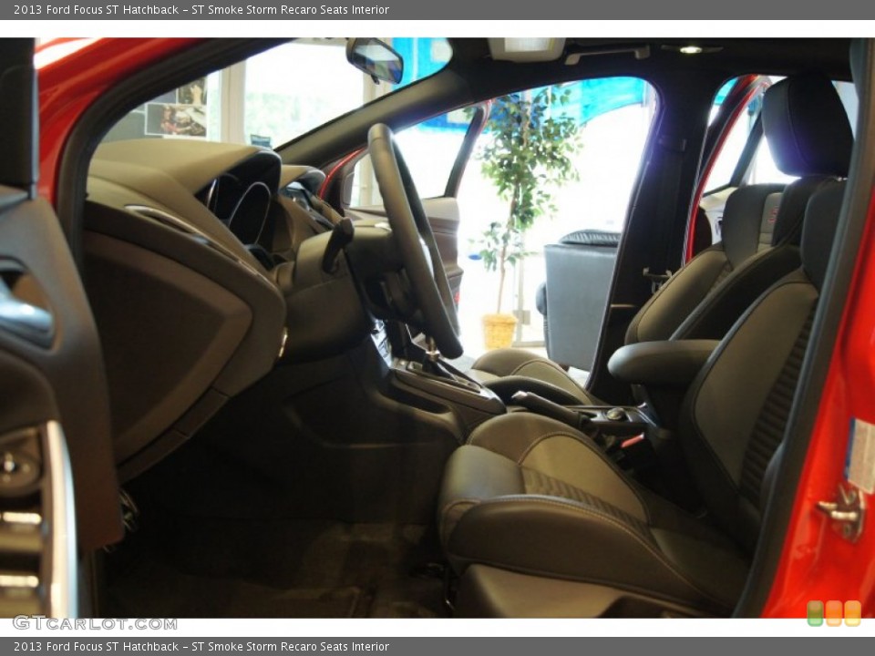 ST Smoke Storm Recaro Seats Interior Photo for the 2013 Ford Focus ST Hatchback #71959594