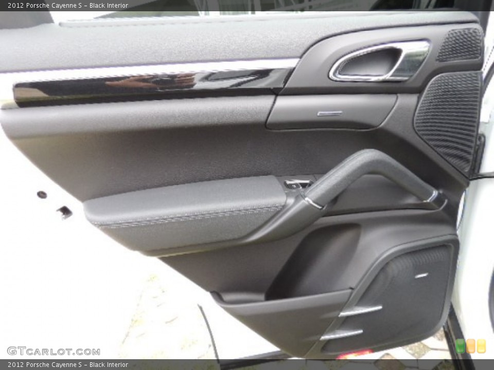 Black Interior Door Panel for the 2012 Porsche Cayenne S #71960164