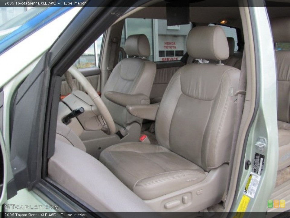 Taupe Interior Front Seat for the 2006 Toyota Sienna XLE AWD #71998086
