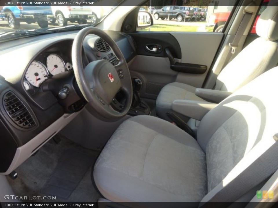 Gray Interior Photo for the 2004 Saturn VUE  #72011901