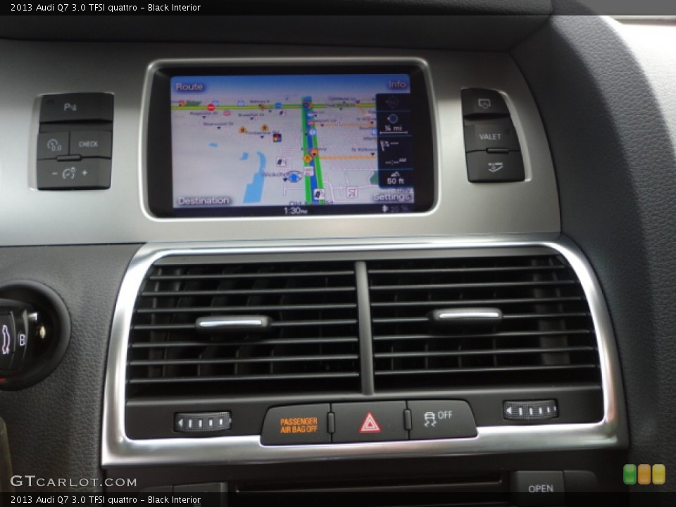 Black Interior Navigation for the 2013 Audi Q7 3.0 TFSI quattro #72023031