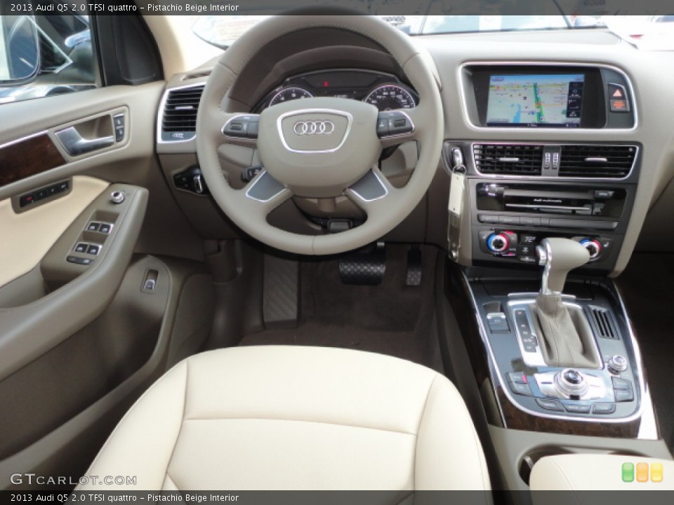 Pistachio Beige Interior Dashboard for the 2013 Audi Q5 2.0 TFSI quattro #72025116