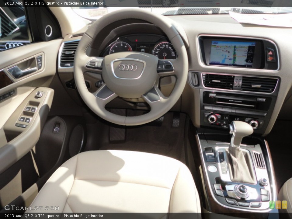 Pistachio Beige Interior Dashboard for the 2013 Audi Q5 2.0 TFSI quattro #72025371