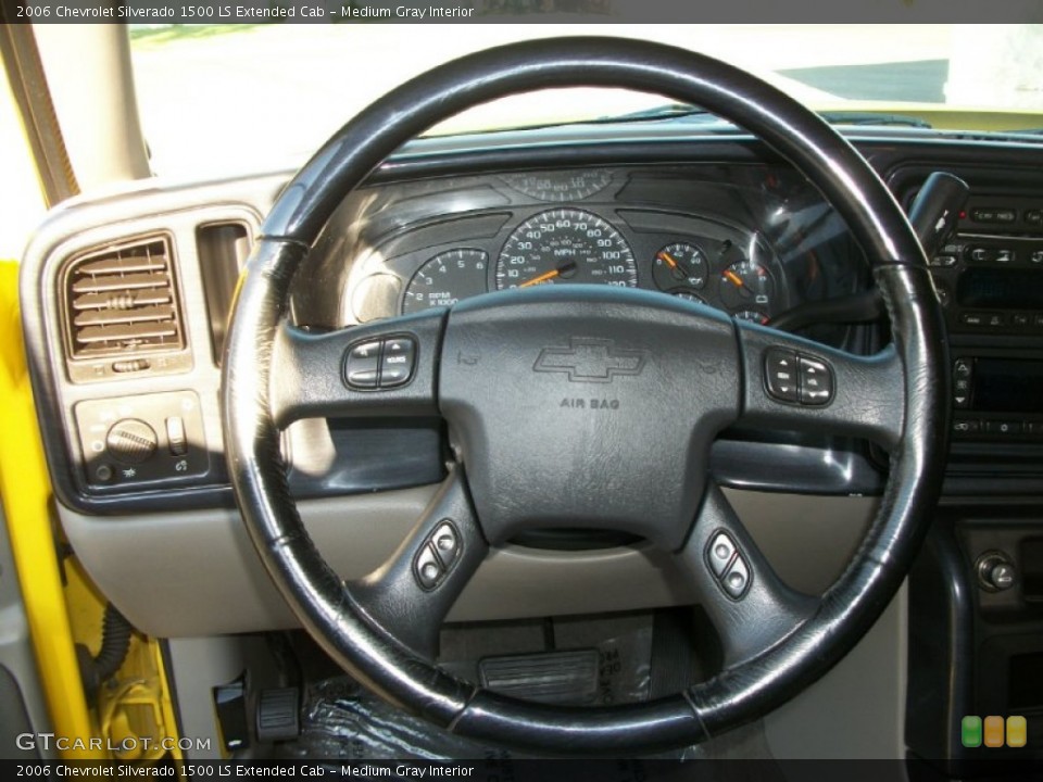Medium Gray Interior Steering Wheel for the 2006 Chevrolet Silverado 1500 LS Extended Cab #72027354