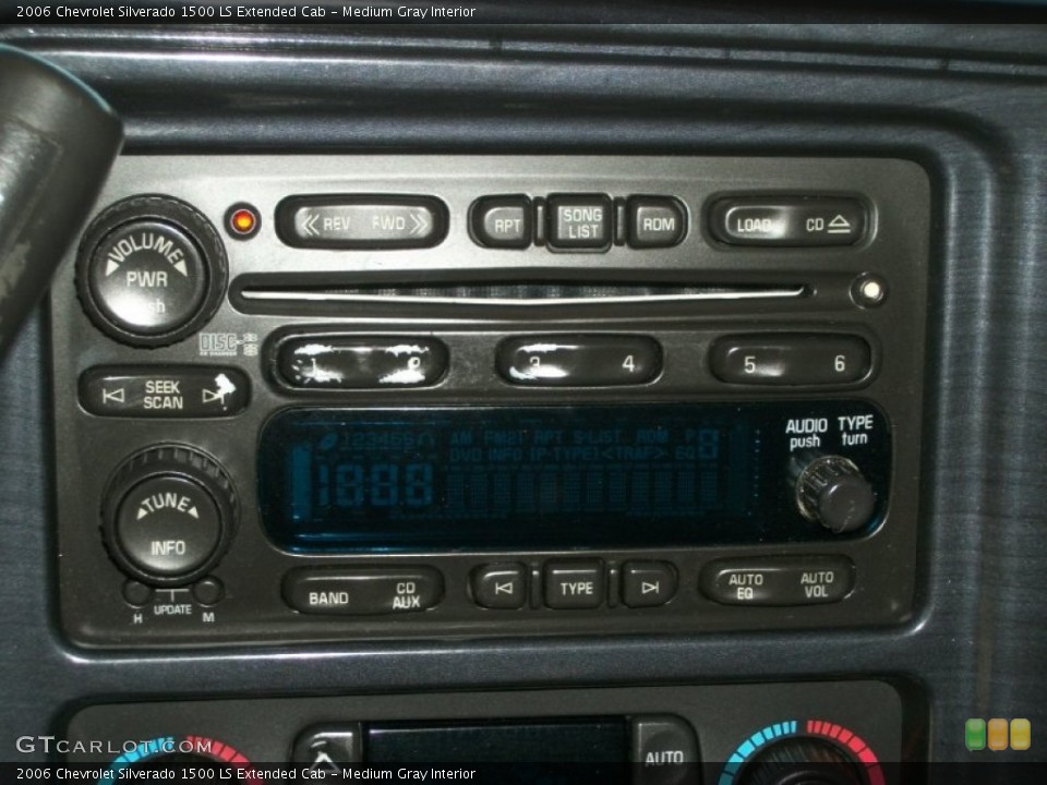 Medium Gray Interior Audio System for the 2006 Chevrolet Silverado 1500 LS Extended Cab #72027426