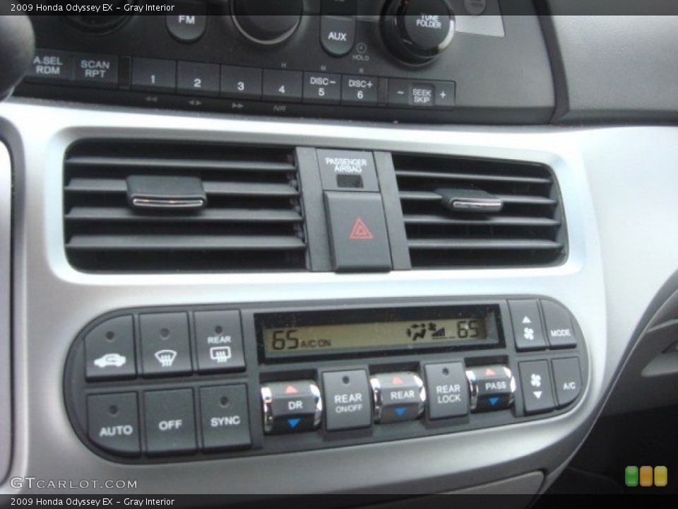 Gray Interior Controls for the 2009 Honda Odyssey EX #72038031