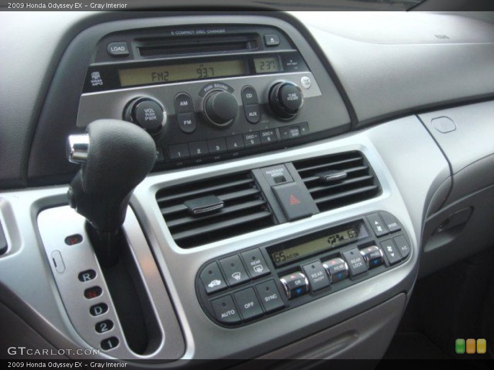 Gray Interior Controls for the 2009 Honda Odyssey EX #72038037