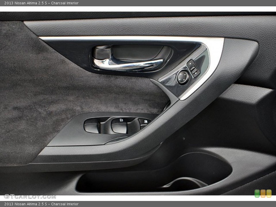 Charcoal Interior Controls for the 2013 Nissan Altima 2.5 S #72041635