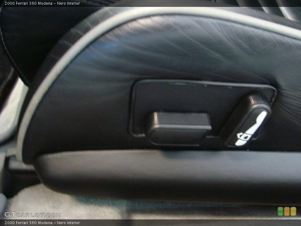 Nero Interior Controls for the 2000 Ferrari 360 Modena #72042358