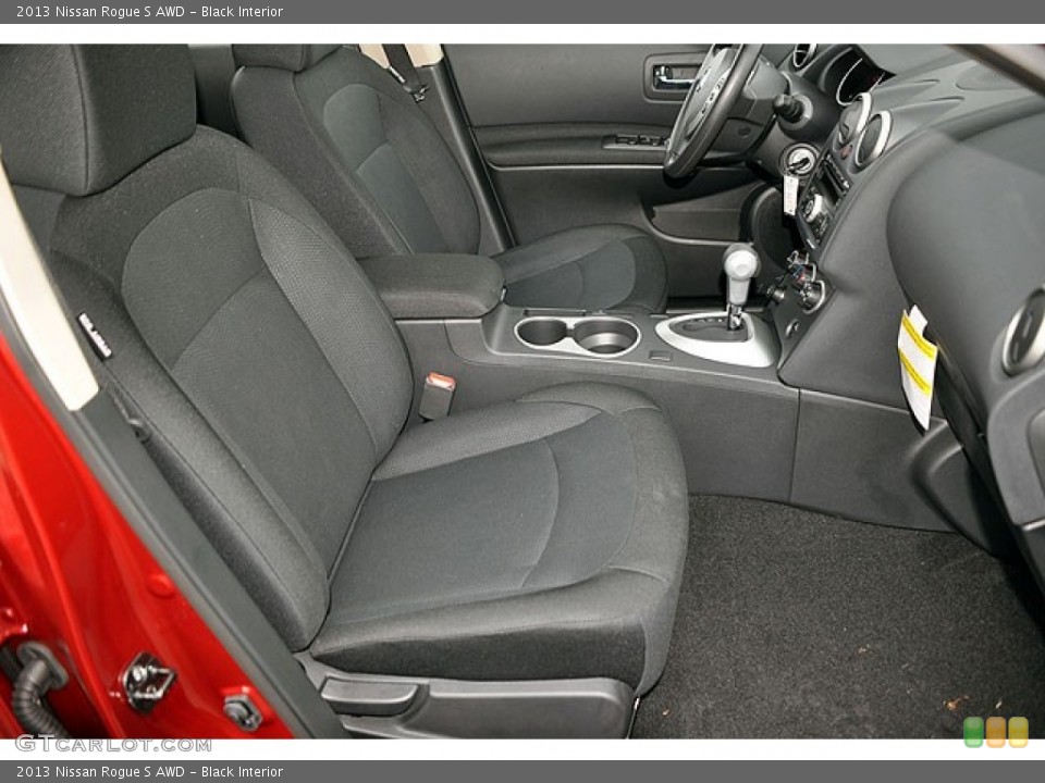 Black Interior Photo for the 2013 Nissan Rogue S AWD #72043054