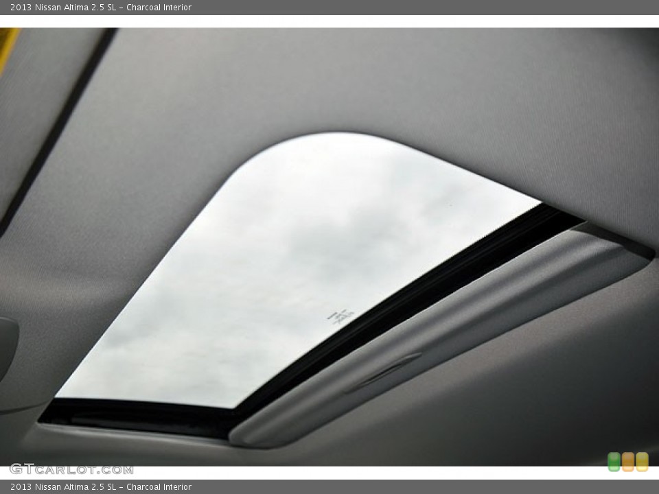 Charcoal Interior Sunroof for the 2013 Nissan Altima 2.5 SL #72043288