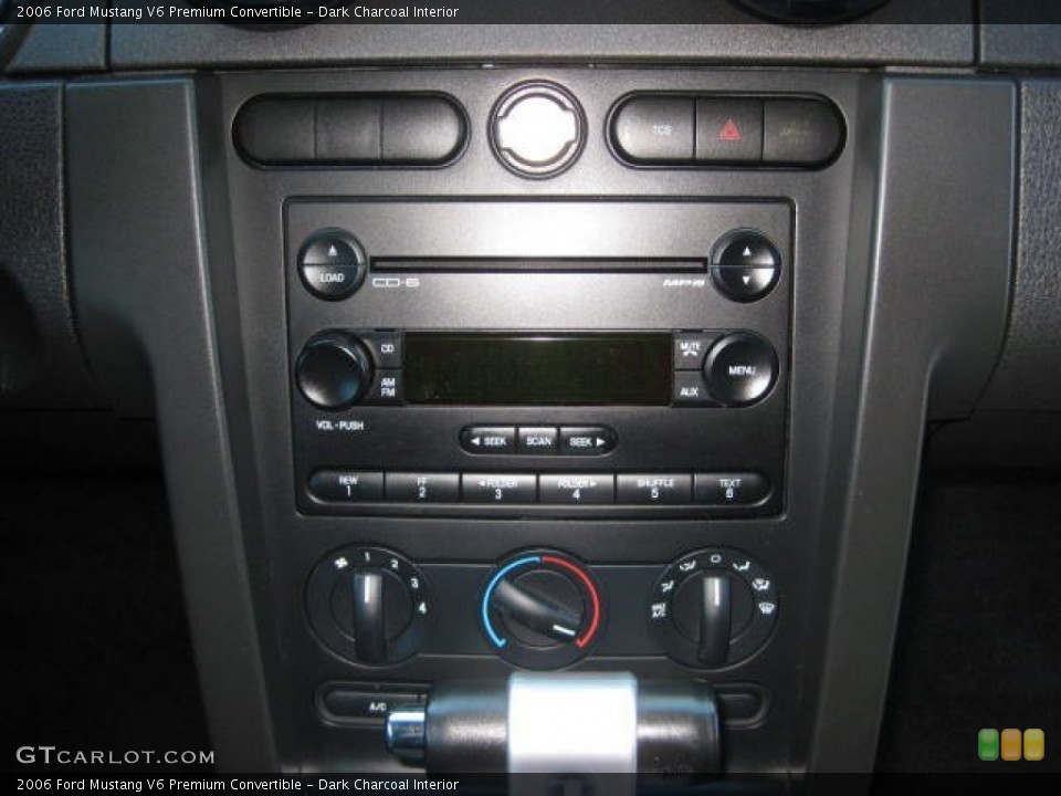 Dark Charcoal Interior Controls for the 2006 Ford Mustang V6 Premium Convertible #72045604