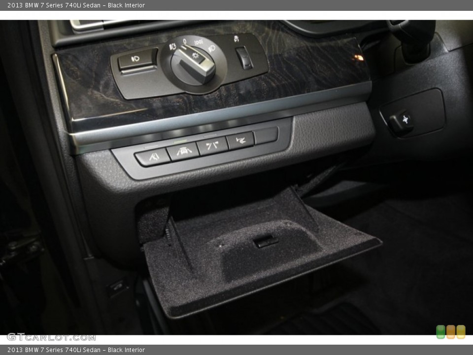Black Interior Controls for the 2013 BMW 7 Series 740Li Sedan #72049537