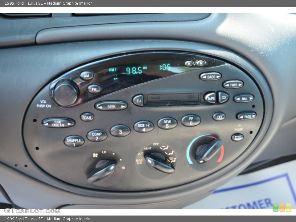 Medium Graphite Interior Controls for the 1999 Ford Taurus SE #72066430