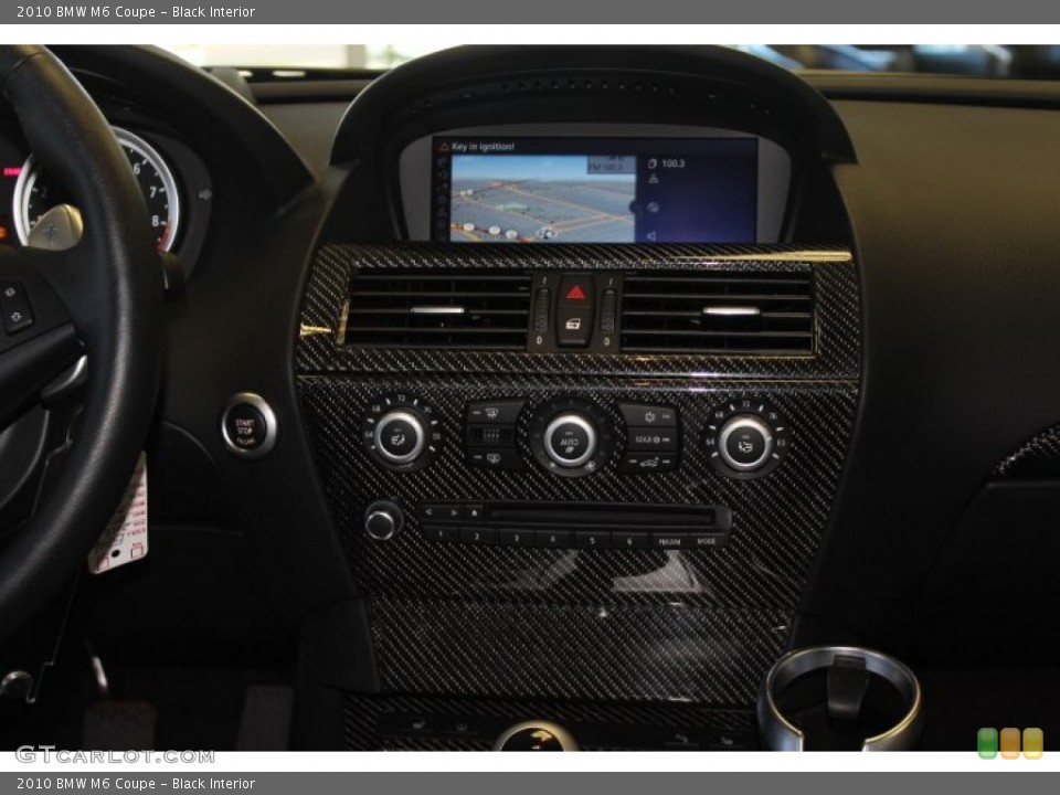 Black Interior Controls for the 2010 BMW M6 Coupe #72077707