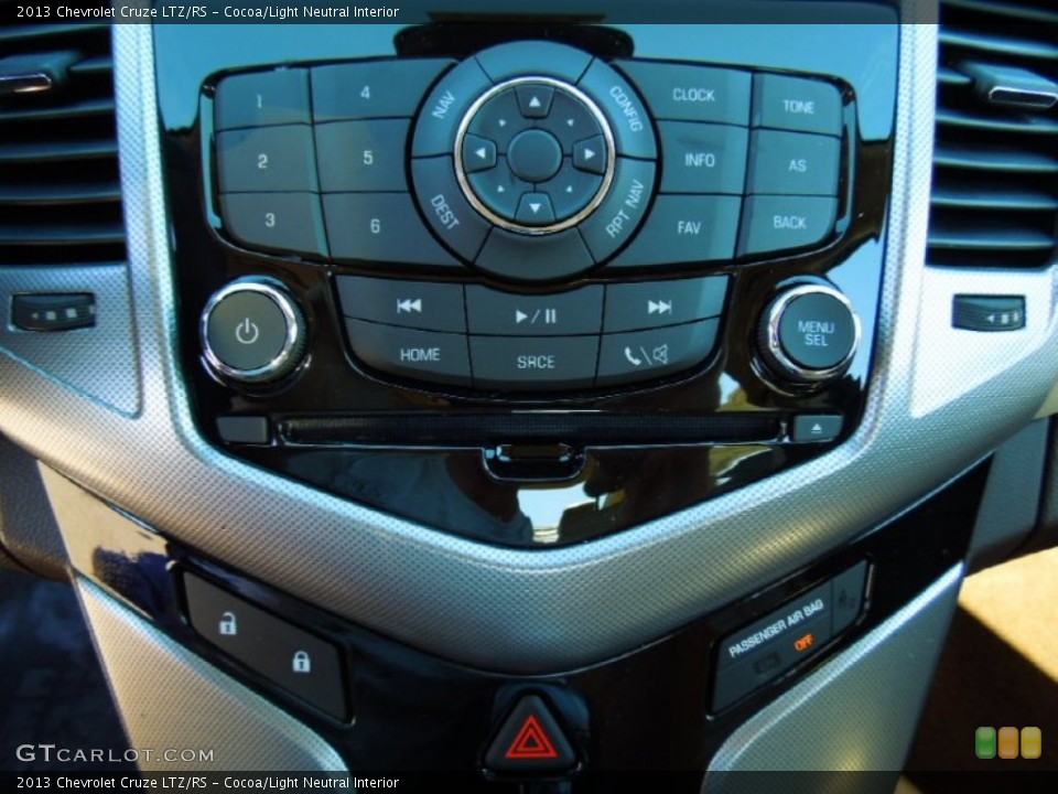 Cocoa/Light Neutral Interior Controls for the 2013 Chevrolet Cruze LTZ/RS #72083689